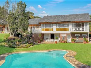 4 Bed House in Victory Park