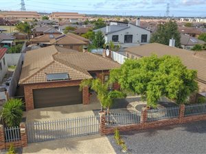 3 Bed House in Brackenfell Central