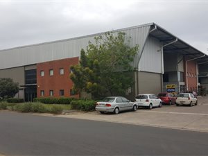 1400 m² Commercial space in Newlands West