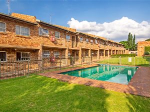 2 Bed Apartment in Ferndale