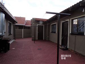 2 Bed House in Sebokeng Zone 14