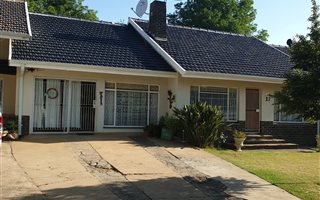 5 Bedroom House in Dundee