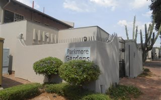 4 Bedroom Townhouse in Sandton CBD