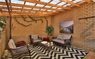 3 Bedroom Townhouse in Fairland