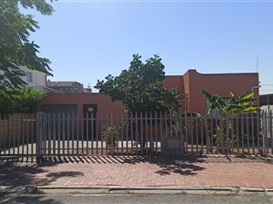 2 Bed House in Belmont Park