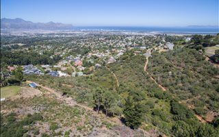 2450 m² Land available in Spanish Farm