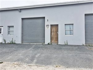 68 m² Industrial space in Struisbaai