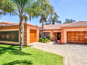 3 Bedroom House in Glen Erasmia