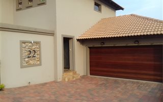 3 Bedroom Townhouse in Bergtuin
