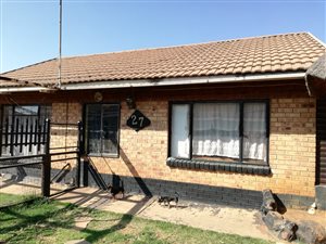 4 Bed House in Elandspoort