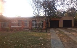 4 Bedroom House in Dale View