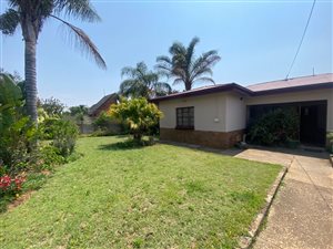 3 Bed House in Claremont