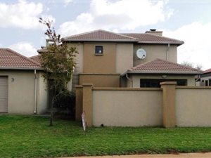 3 Bed House in Midlands Estate