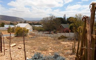 745 m² Land available in Calitzdorp