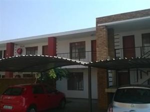1 Bed Apartment in Montana Park