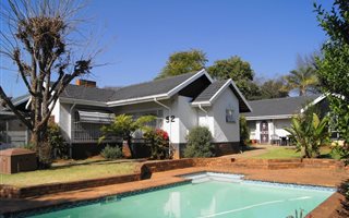 3 Bedroom House in Montgomery Park