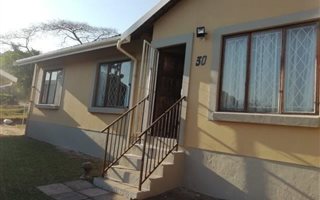 3 Bedroom Simplex in Moseley