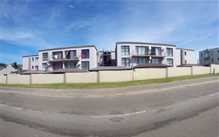 2 Bedroom Apartment in C Place