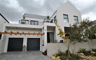 3 Bedroom House in Jamestown