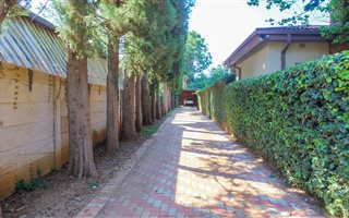 4 Bedroom House in Die Bult