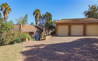 4 Bedroom House in Glen Austin
