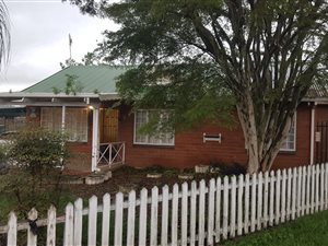 3 Bed Simplex in Lincoln Meade