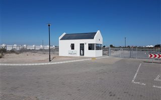 542 m² Land available in Laaiplek
