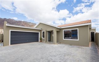 4 Bedroom House in Anchorage Park
