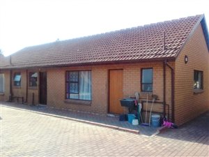 3 Bed House in Dunnottar