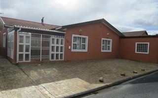 3 Bedroom House in Weltevreden Valley