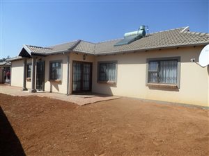 3 Bed House in Amandasig