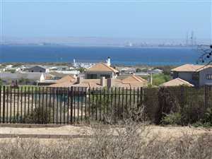 1412 m² Land available in Langebaan North