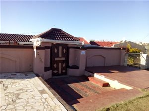 2 Bed House in Mdantsane