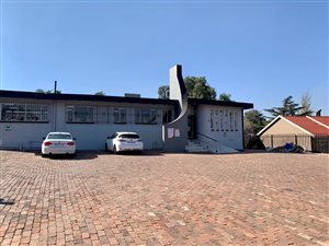 300 m² Commercial space in Southcrest