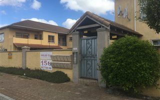 2 Bedroom Apartment in Wetton
