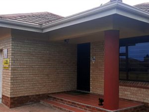3 Bed House in Seemeeu Park