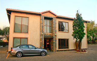 Commercial space in Zwartkop