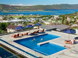 17 Bed House in Lelieskloof