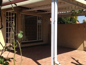 3 Bed Townhouse in Buurendal