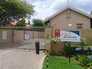 2 Bed Townhouse in Moreleta Park