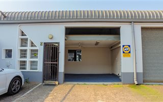 235 m² Commercial space in Glen Anil