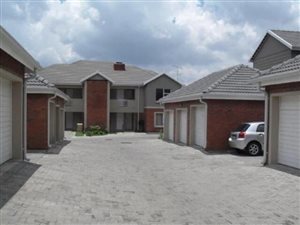 2 Bed Apartment in Greenstone Crest