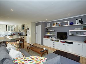 2 Bed House in Harfield Village