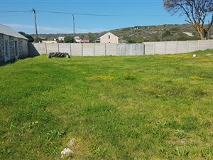 714 m² Land available in Stilbaai