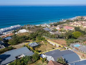 1132 m² Land available in Shakas Rock