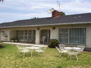 4 Bed House in Mackenzie Park