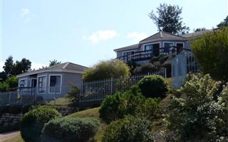 5 Bedroom House in Knysna Heights