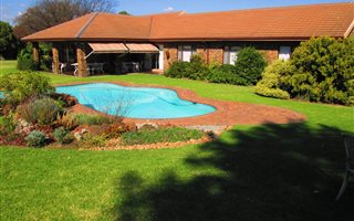 4 Bedroom House in Randjesfontein