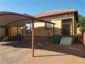 3 Bed House in Heatherview