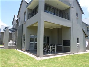 4 Bed House in Waterkloof Heights